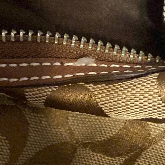 Coach Khaki Jacquard Signature Hobo 10073 - Picture 10 of 11